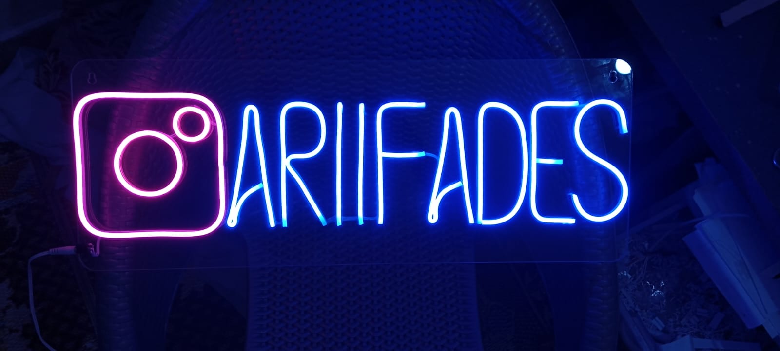 Customize Your Name On Neon Light Frame